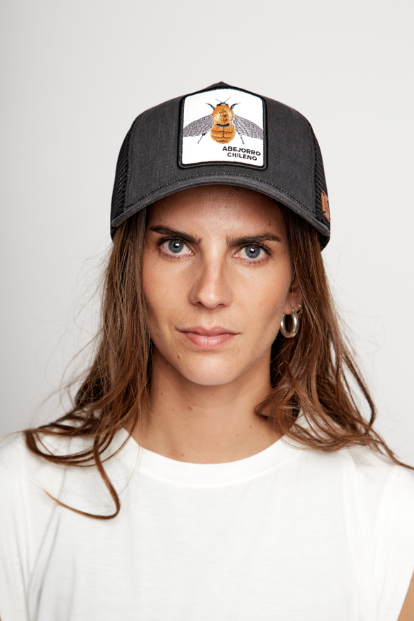 Jockey Abejorro Orgánico Negro Lavado