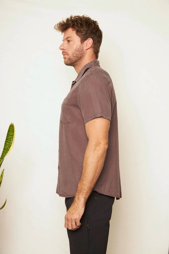 Camisa Jim Café Hombre