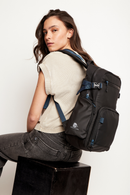 Mochila Travel Nera Reciclada Negra y Azul 16 Lts.-7