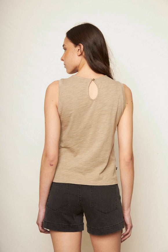 Polera Seris Orgánica Beige Mujer