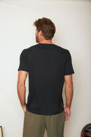 Polera Soles Orgánica Negra Hombre-4