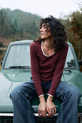 Polera Muri Orgánica Burdeo Mujer