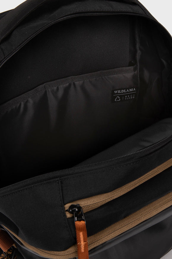 Mochila Travel Nala M Reciclada Negra 32L.