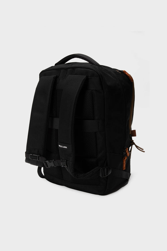 Mochila Travel Nala M Reciclada Negra 32L.