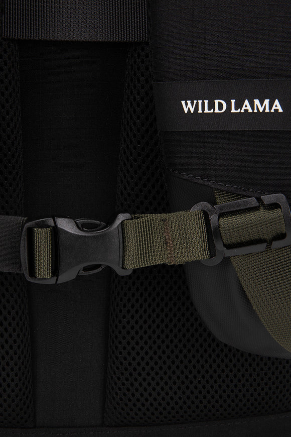 Mochila Travel Baku S Reciclada Negra 21L.