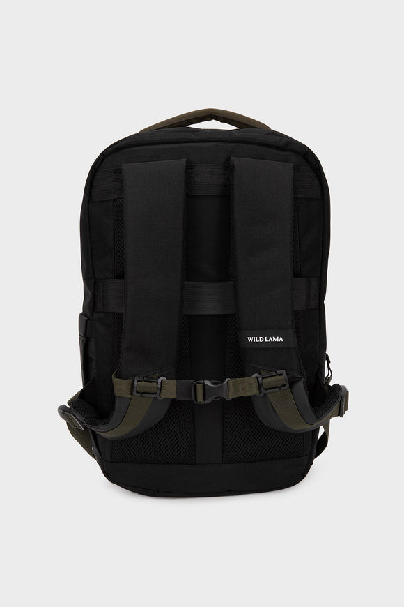 Mochila Travel Baku S Reciclada Negra 21L.