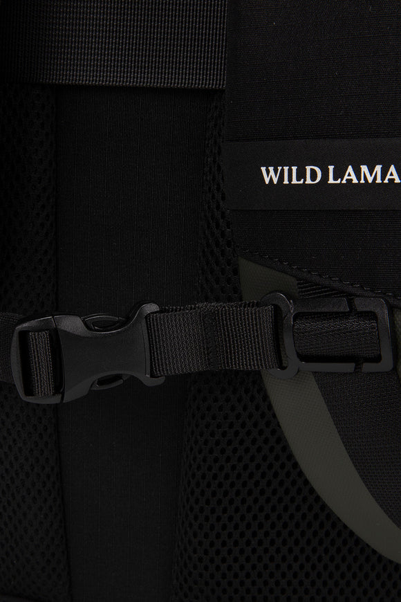 Mochila Travel Baku S Reciclada Verde 21L.