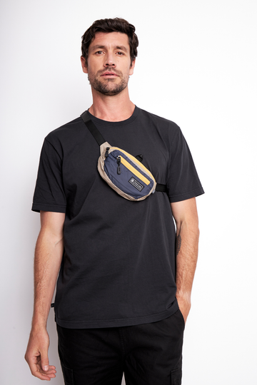 Banano Montaña Reciclado Azul Marino