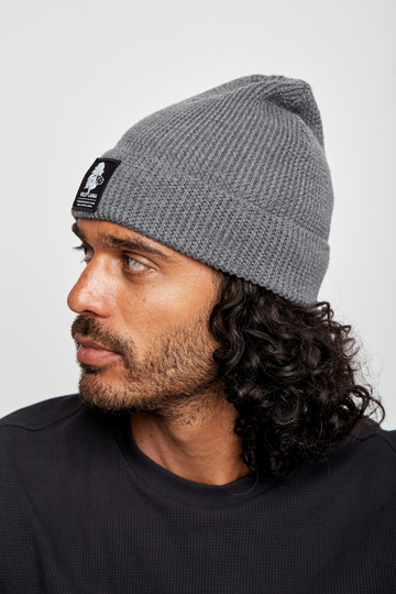 Gorro Eris Reciclado Gris Oscuro - 0