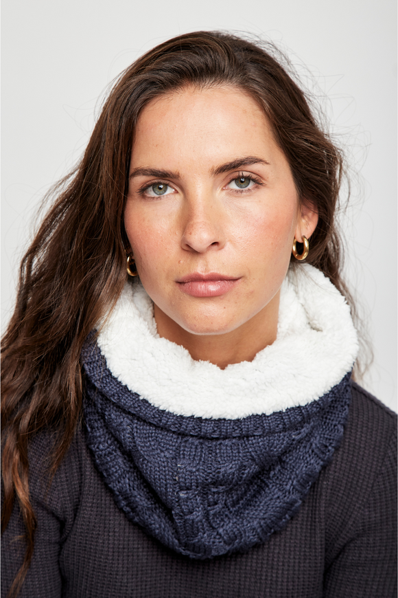 Cuello Efra Recilado Azul