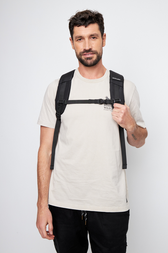 Mochila Travel Nala M Reciclada Negra 32L.