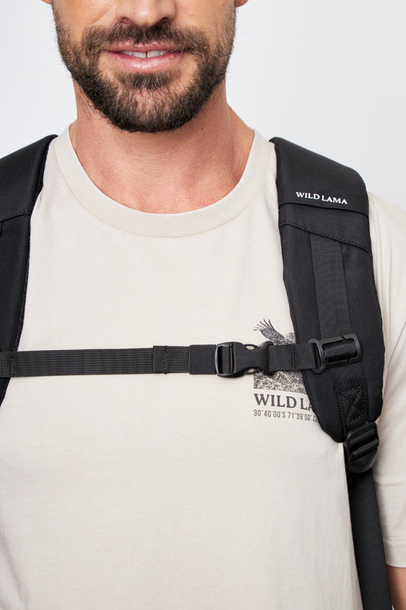 Mochila Travel Nala M Reciclada Negra 32L.