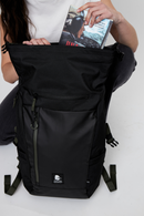 Mochila Travel Oca Reciclada Negra 24L.-16