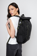 Mochila Travel Oca Reciclada Negra 24L.-13