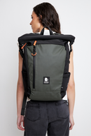 Mochila Travel Oca Reciclada Verde 24L.-12