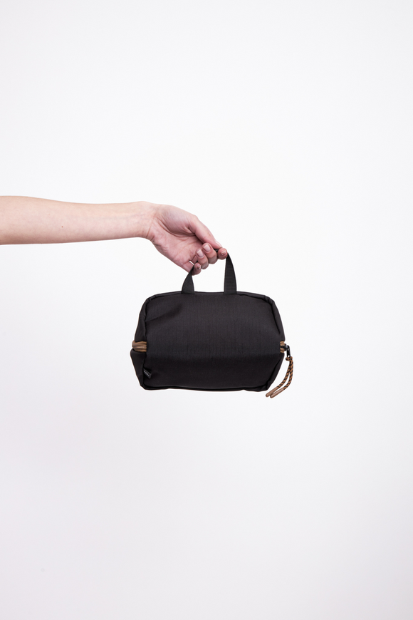 Neceser Travel Jackie Reciclado Negro 4L.