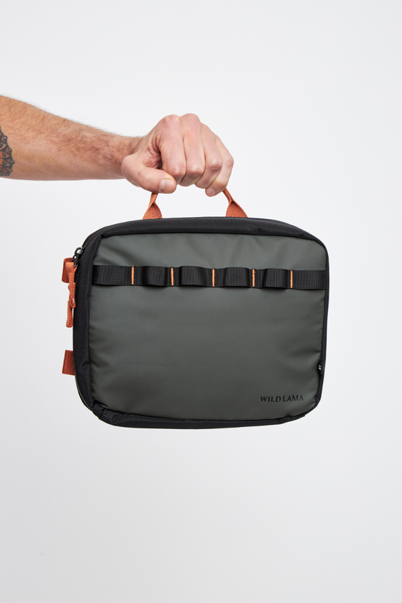 Neceser Travel Tog Reciclado Verde 3L.