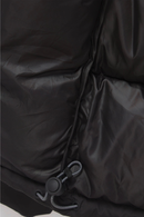 Parka Essential Reciclada Negra Hombre-14