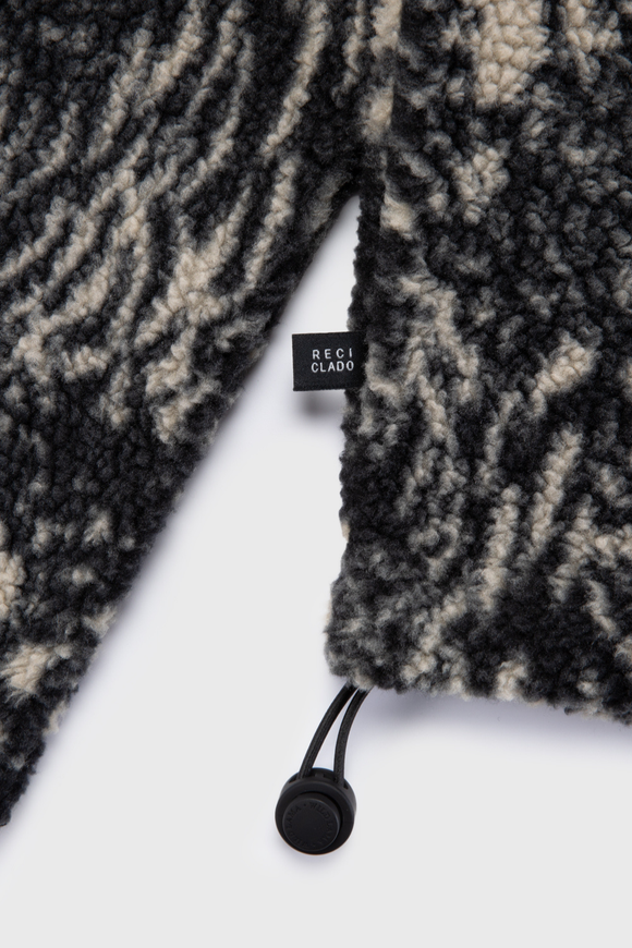 Polar Oku Reciclado Print Negro Mujer