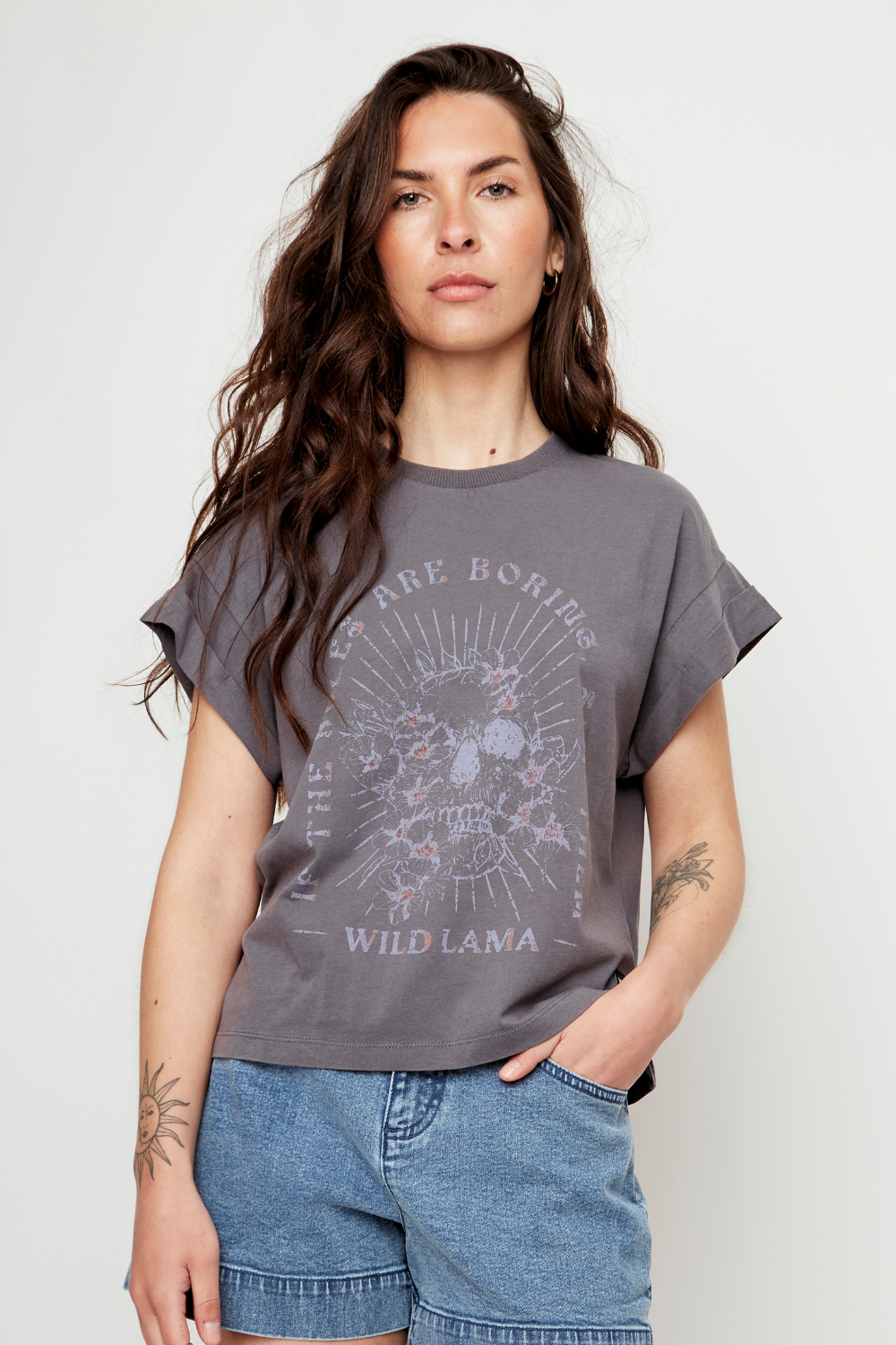 Polera Nirva Orgánica Gris Mujer