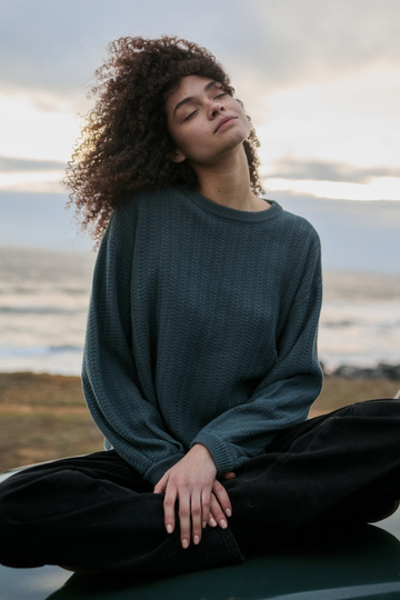 Sweater Noa Orgánico Petróleo Mujer