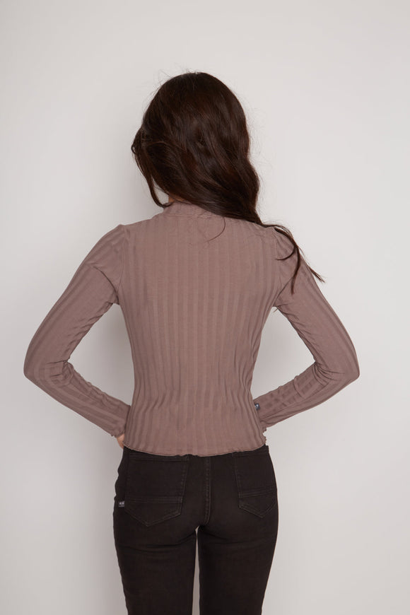 Polera Opalo Orgánica Café Mujer
