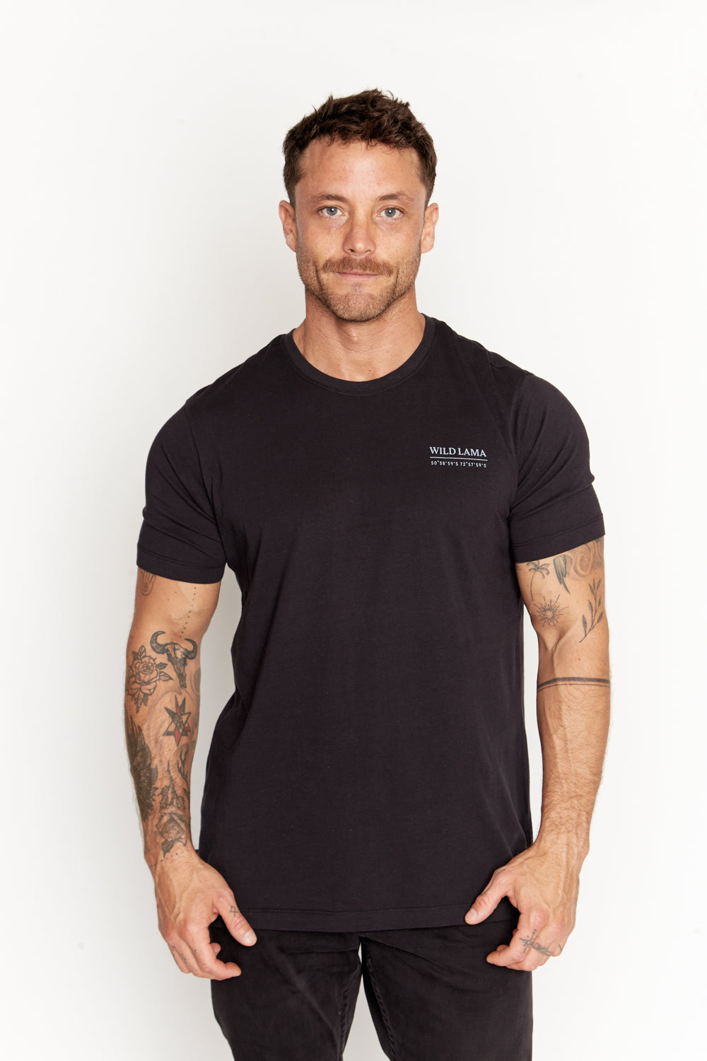 Polera Vetiver Orgánica Negra Hombre